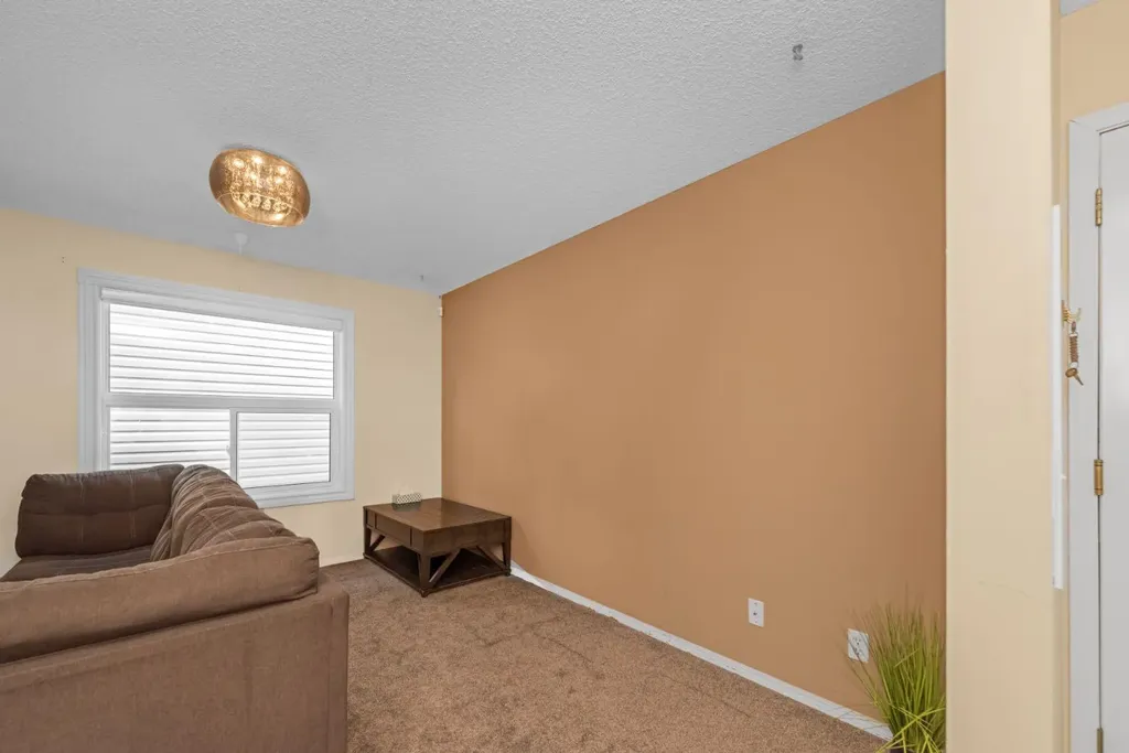 131 Coral Springs Circle NE Calgary AB T3J 3P5