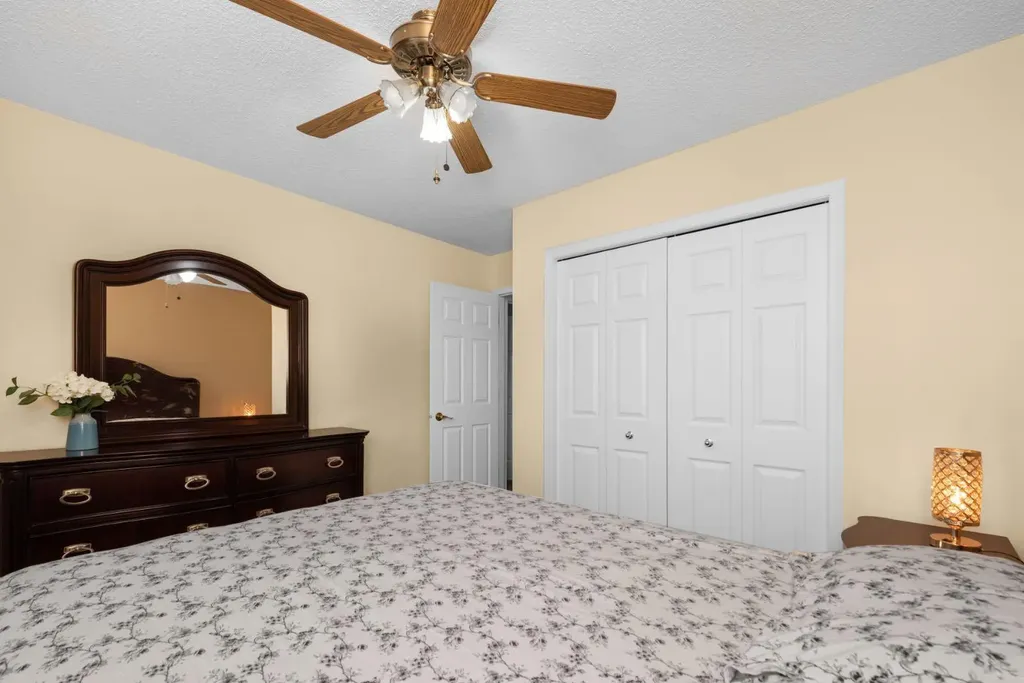 131 Coral Springs Circle NE Calgary AB T3J 3P5