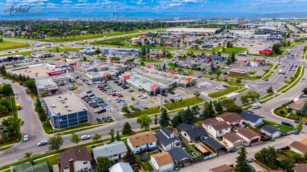 131 Coral Springs Circle NE Calgary AB T3J 3P5