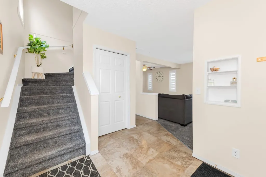 131 Coral Springs Circle NE Calgary AB T3J 3P5
