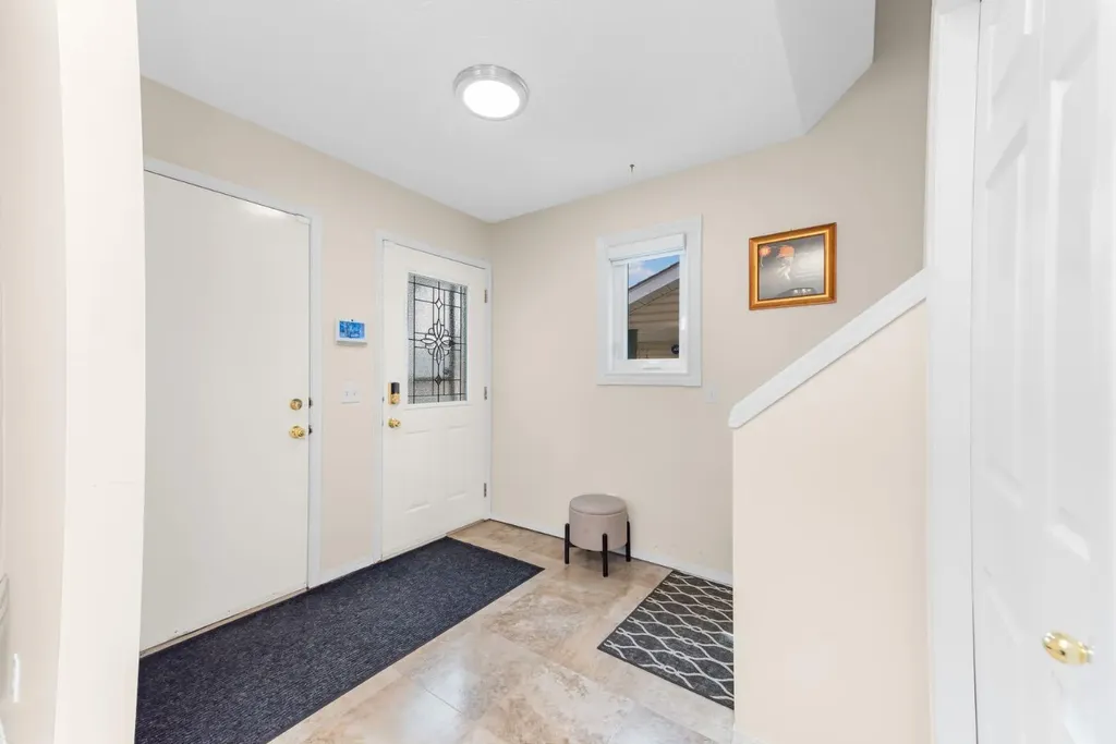 131 Coral Springs Circle NE Calgary AB T3J 3P5