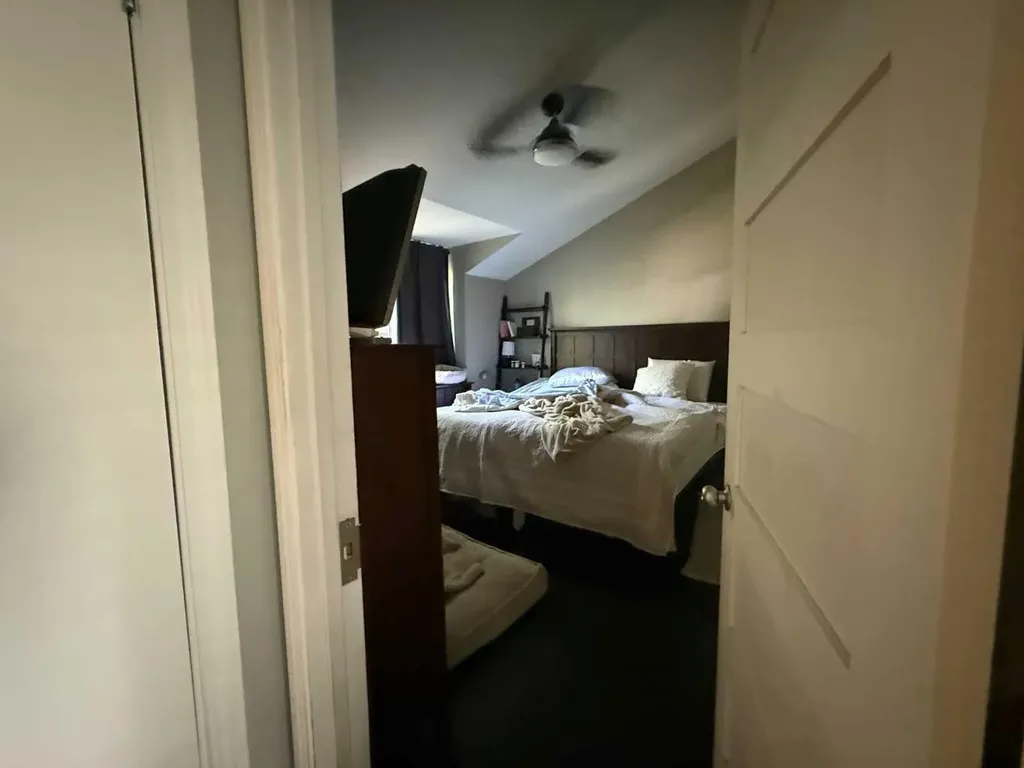 1141 Regent Crescent NE Calgary AB T2E5J6