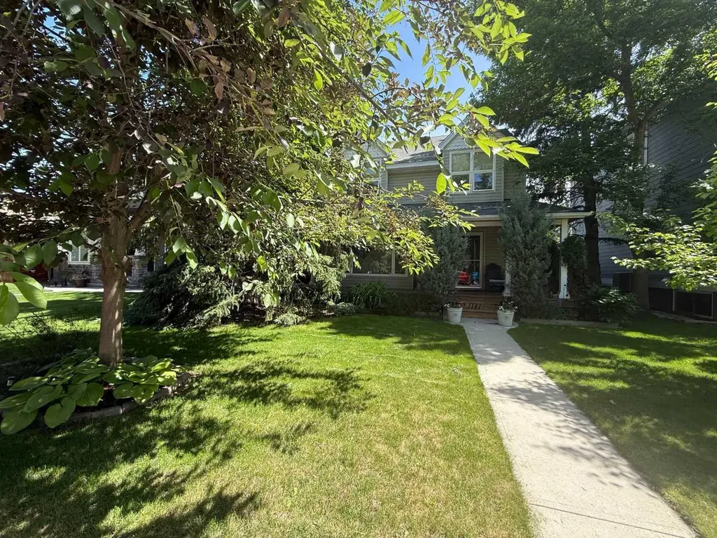 1141 Regent Crescent NE Calgary AB T2E5J6