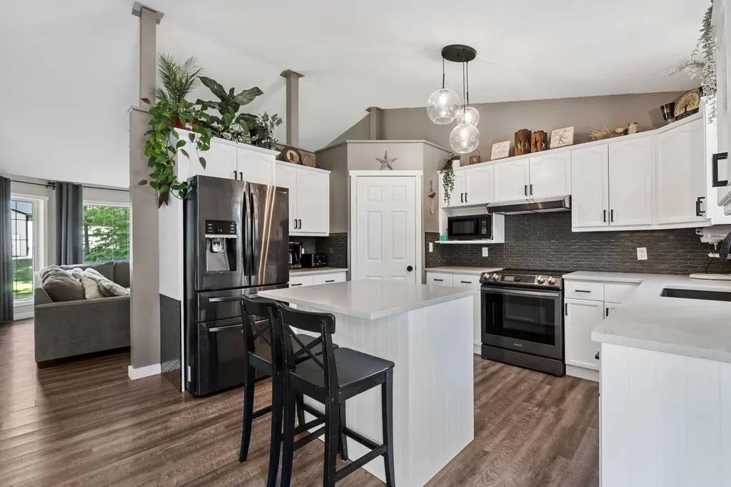 26, 591026 Range Road 114 Rural Woodlands County AB T7S 2A1