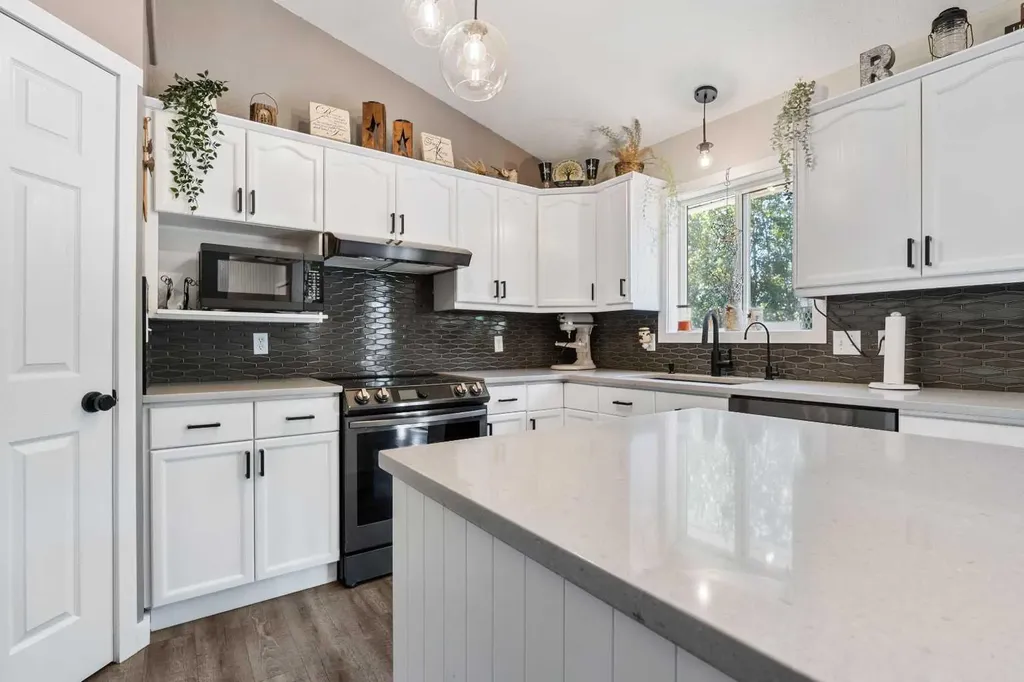 26, 591026 Range Road 114 Rural Woodlands County AB T7S 2A1