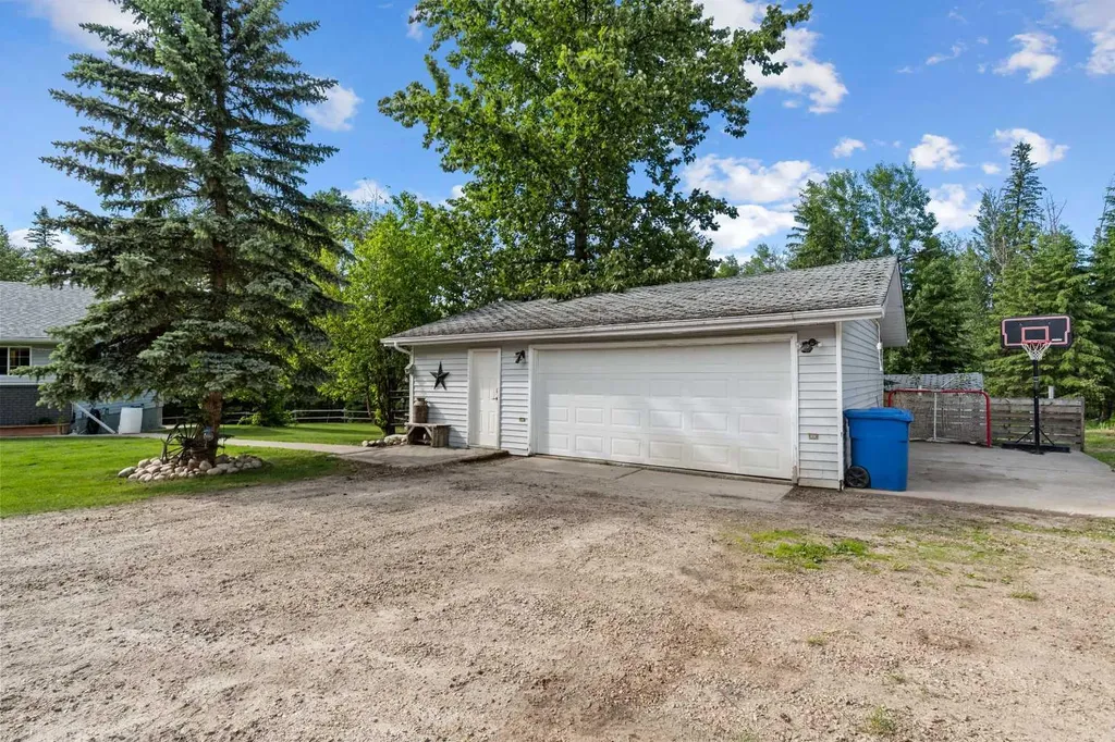 26, 591026 Range Road 114 Rural Woodlands County AB T7S 2A1