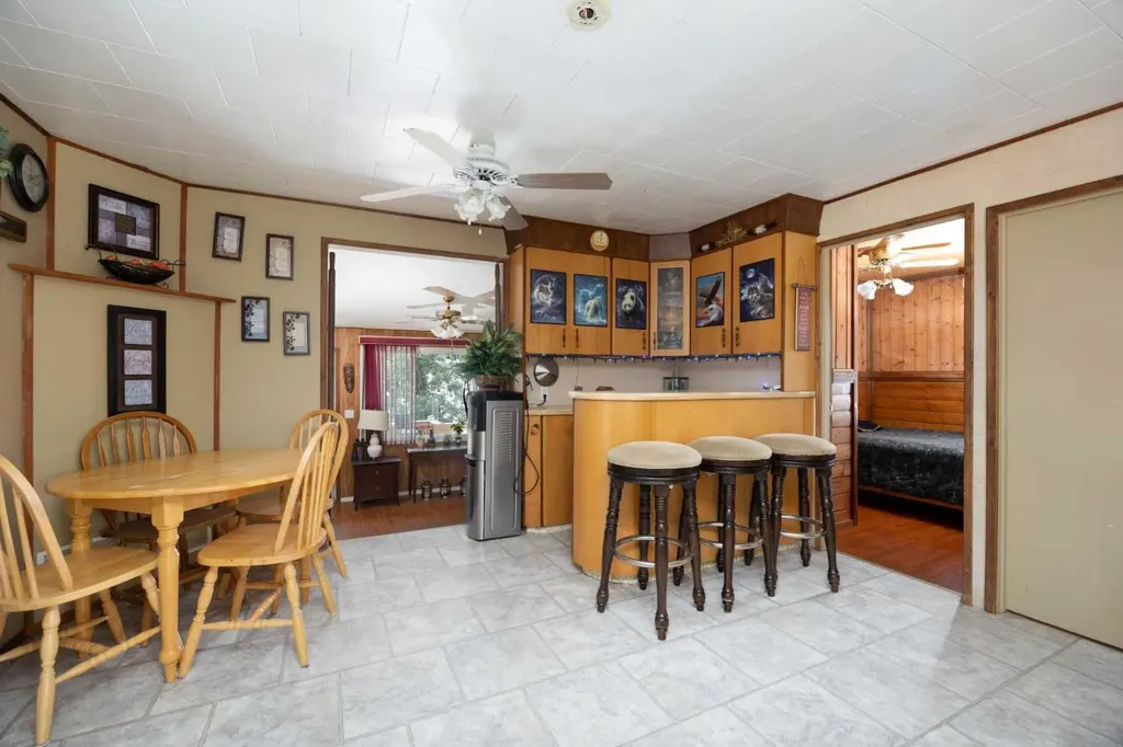 1007 Popular Rural Athabasca County AB T0A0M0