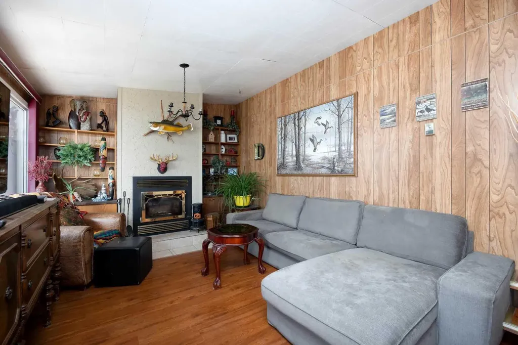 1007 Popular Rural Athabasca County AB T0A0M0