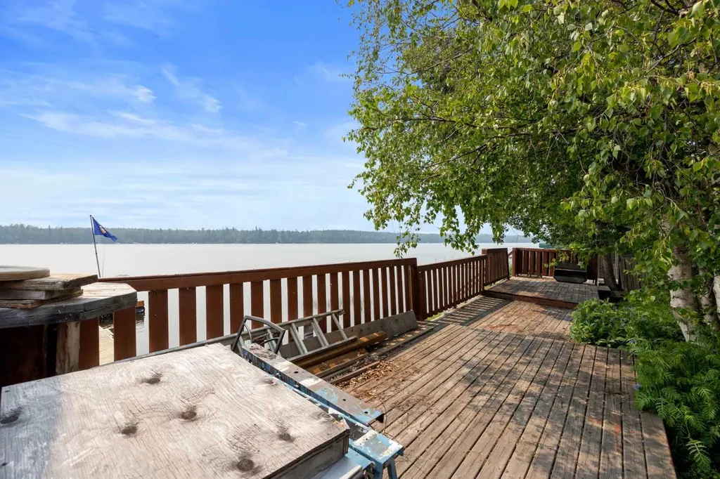 1007 Popular Rural Athabasca County AB T0A0M0