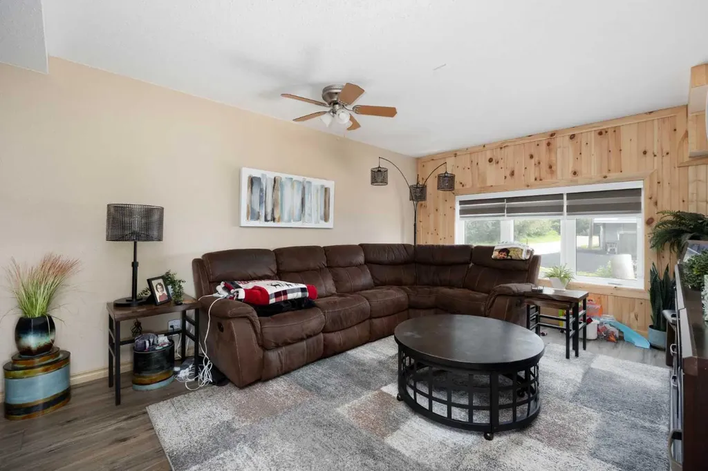 1007 Popular Rural Athabasca County AB T0A0M0