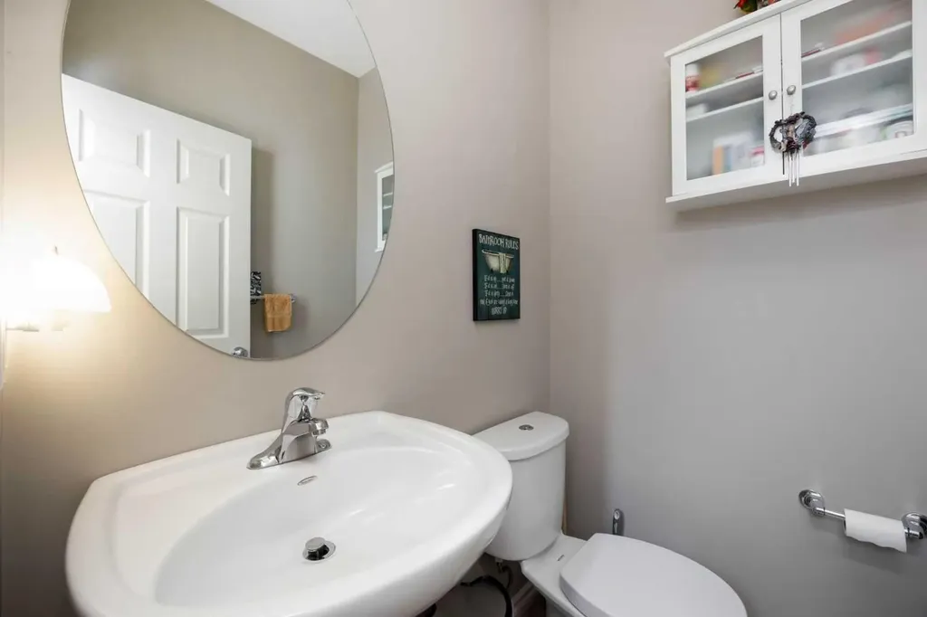 137 Fontaine Crescent Fort Mcmurray AB T9H 0C3