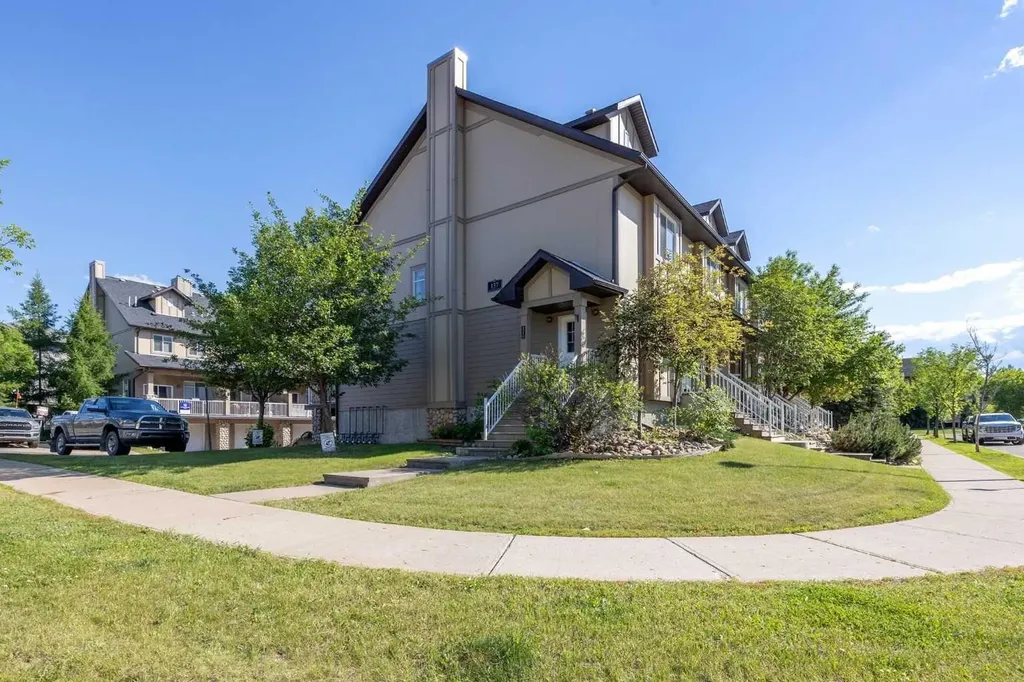 137 Fontaine Crescent Fort Mcmurray AB T9H 0C3
