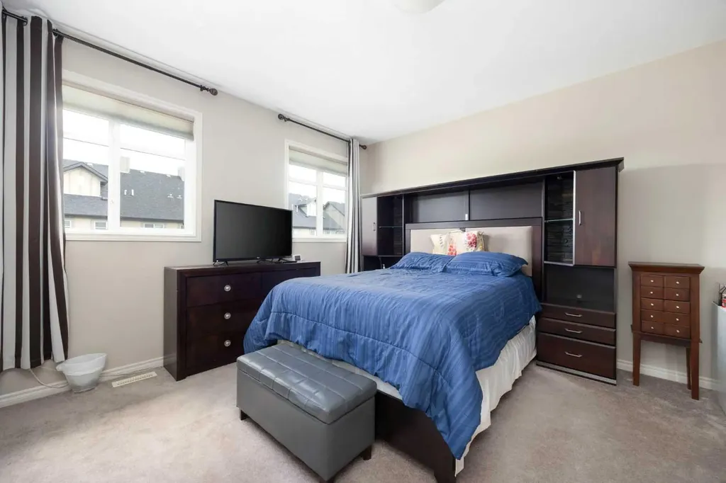 137 Fontaine Crescent Fort Mcmurray AB T9H 0C3