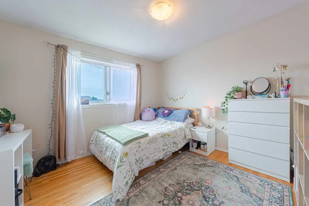5412 14 Avenue SE Calgary AB T2A 0L3
