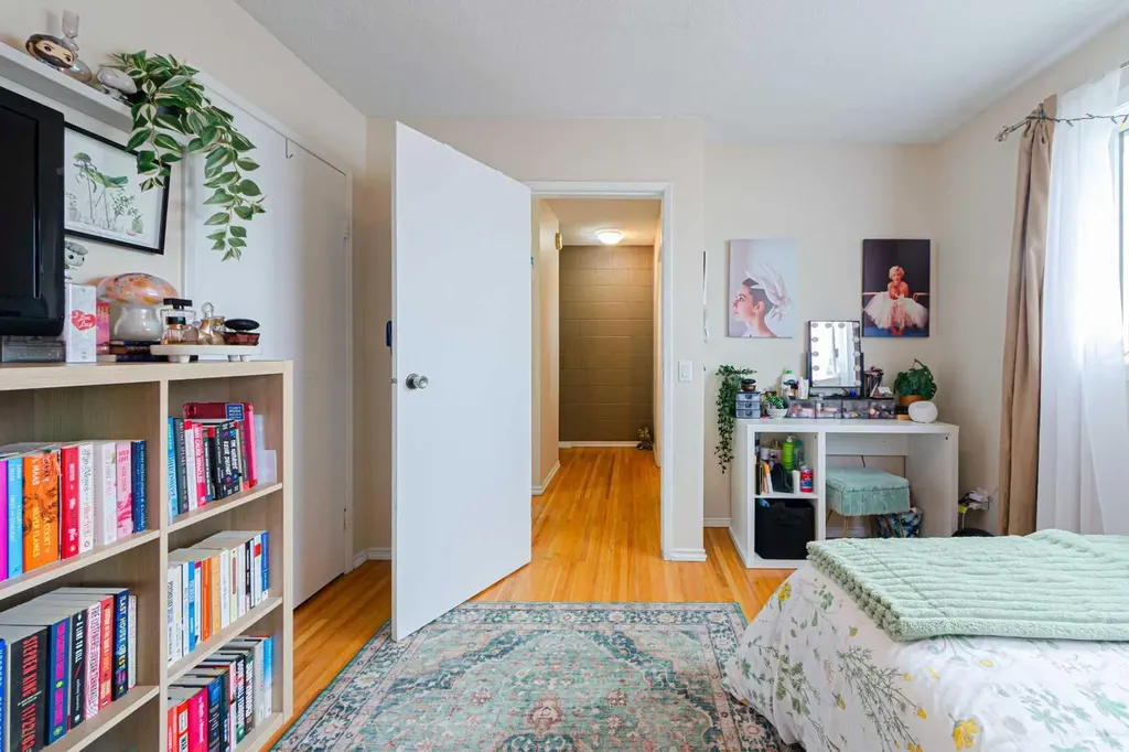 5412 14 Avenue SE Calgary AB T2A 0L3