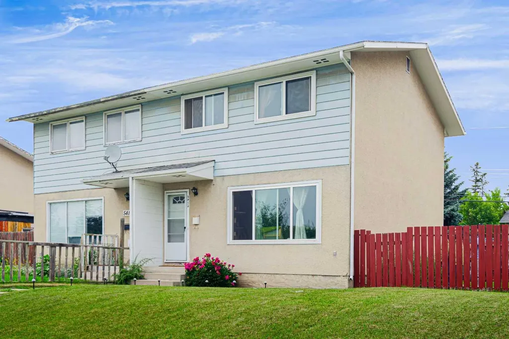 5412 14 Avenue SE Calgary AB T2A 0L3