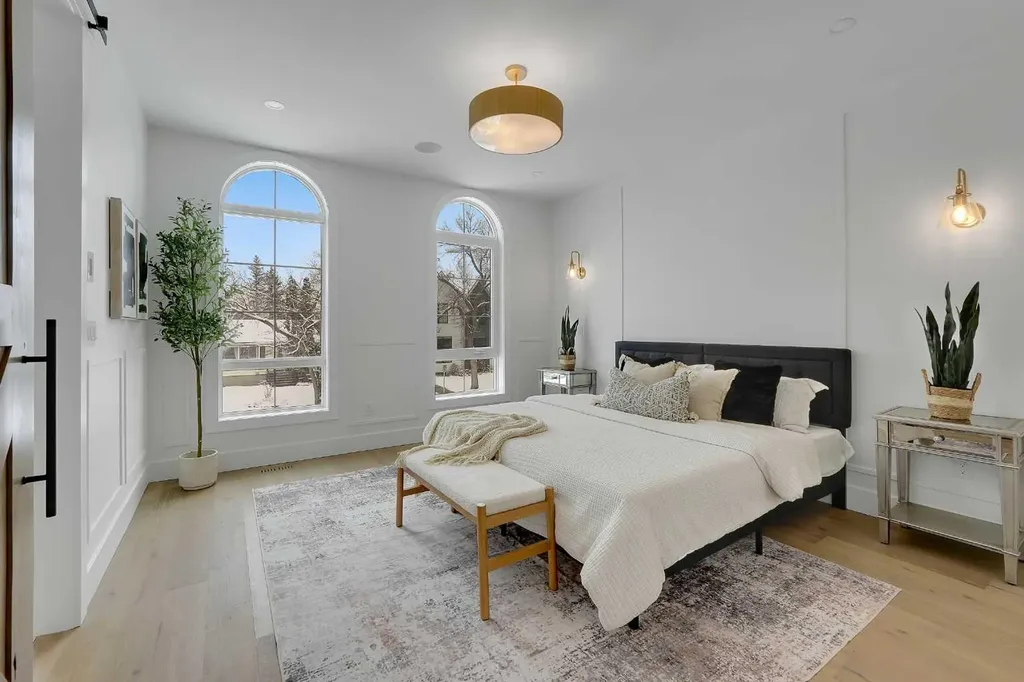 518 34a Street NW Calgary AB T2N 2Y5