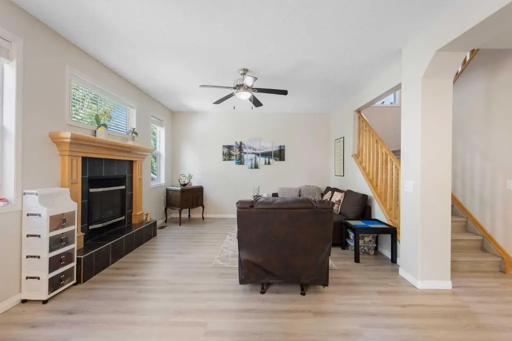 92 Cranleigh Close SE Calgary AB t3m1h6