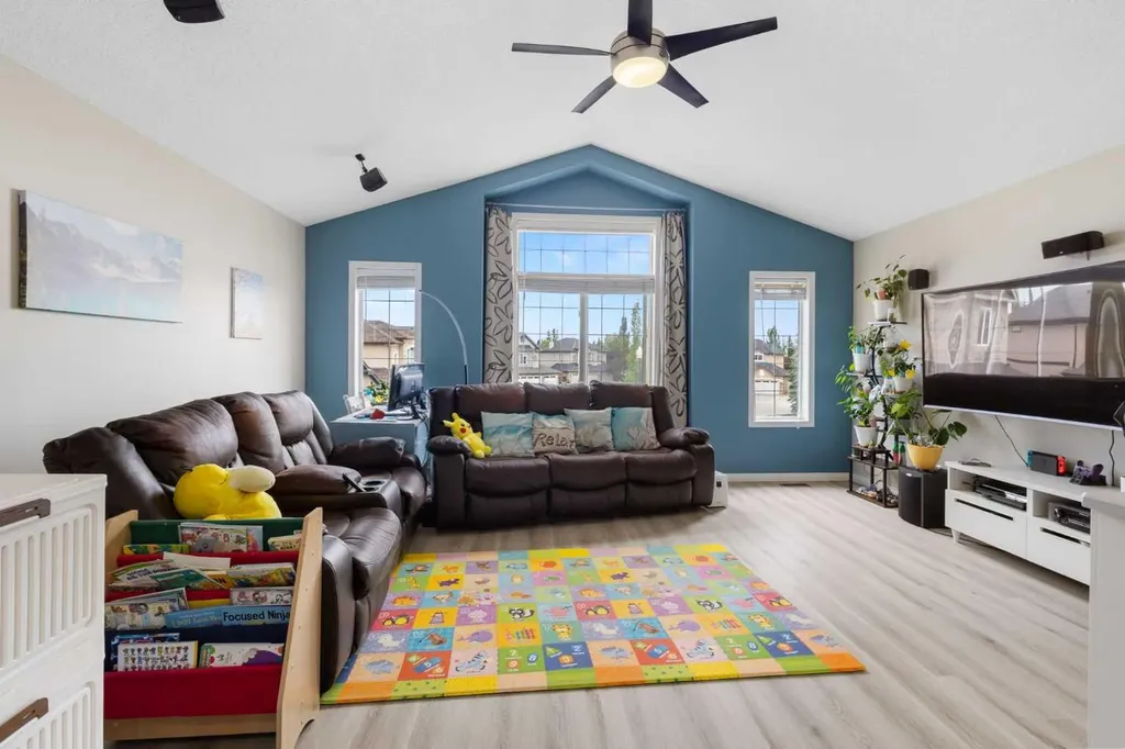 92 Cranleigh Close SE Calgary AB t3m1h6