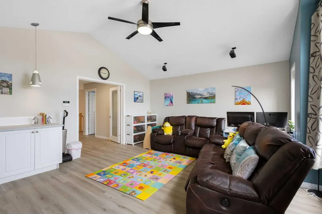 92 Cranleigh Close SE Calgary AB t3m1h6