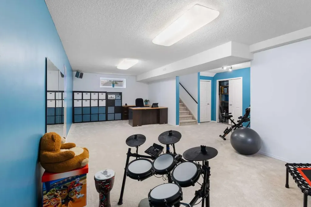 92 Cranleigh Close SE Calgary AB t3m1h6