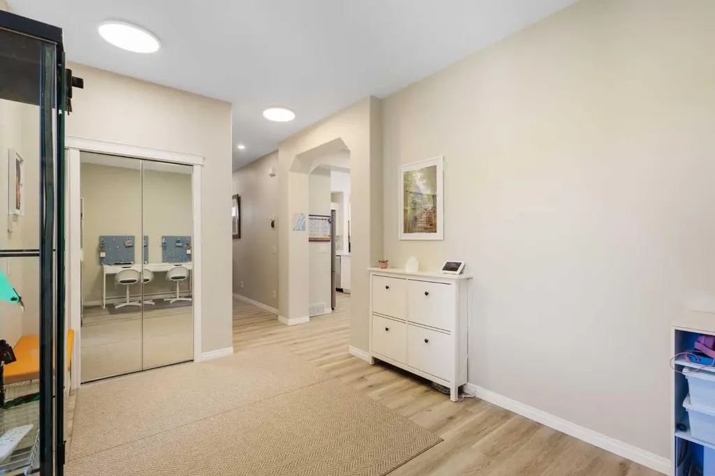 92 Cranleigh Close SE Calgary AB t3m1h6