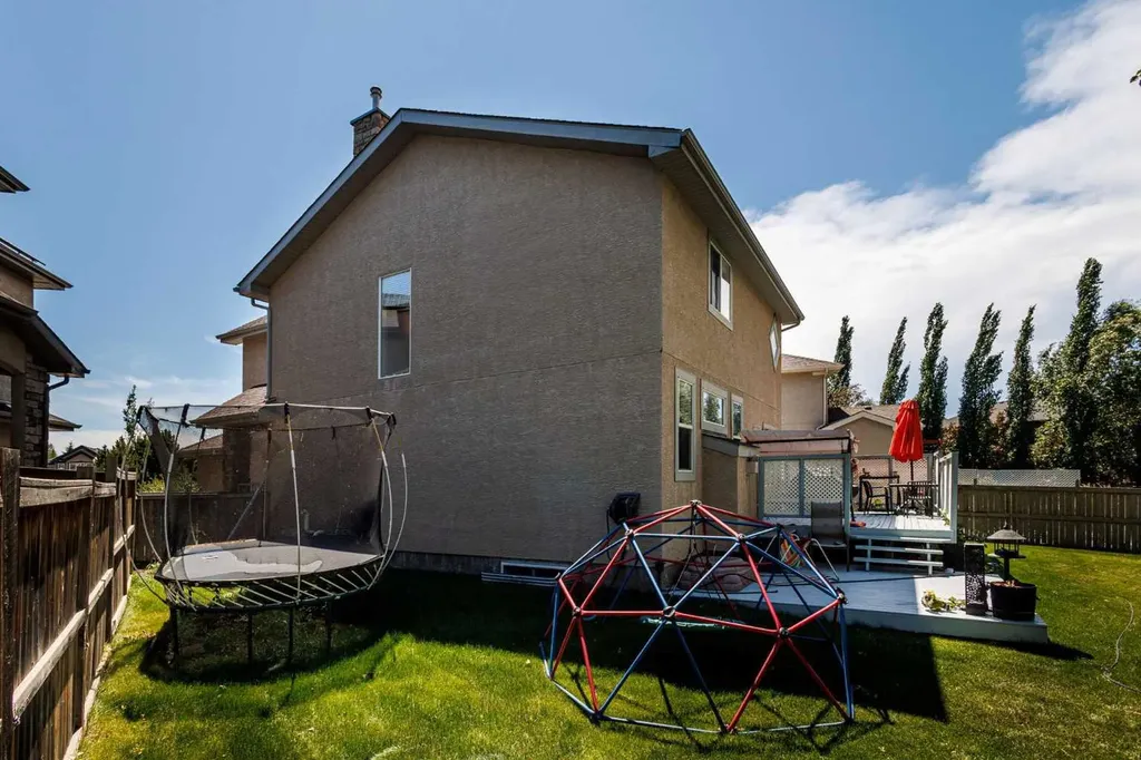 92 Cranleigh Close SE Calgary AB t3m1h6