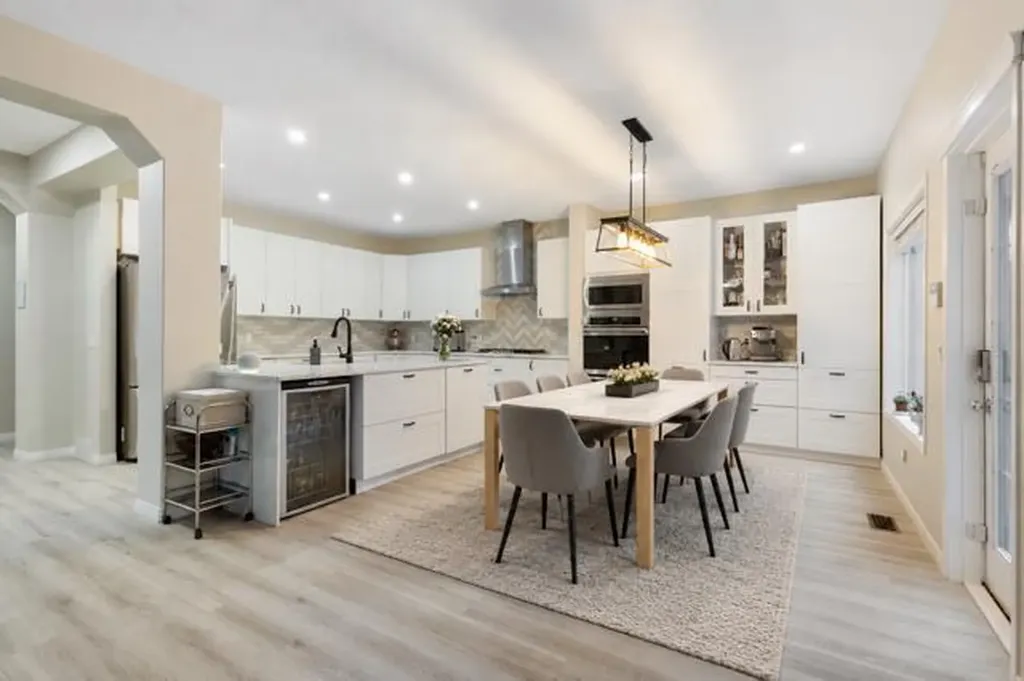 92 Cranleigh Close SE Calgary AB t3m1h6