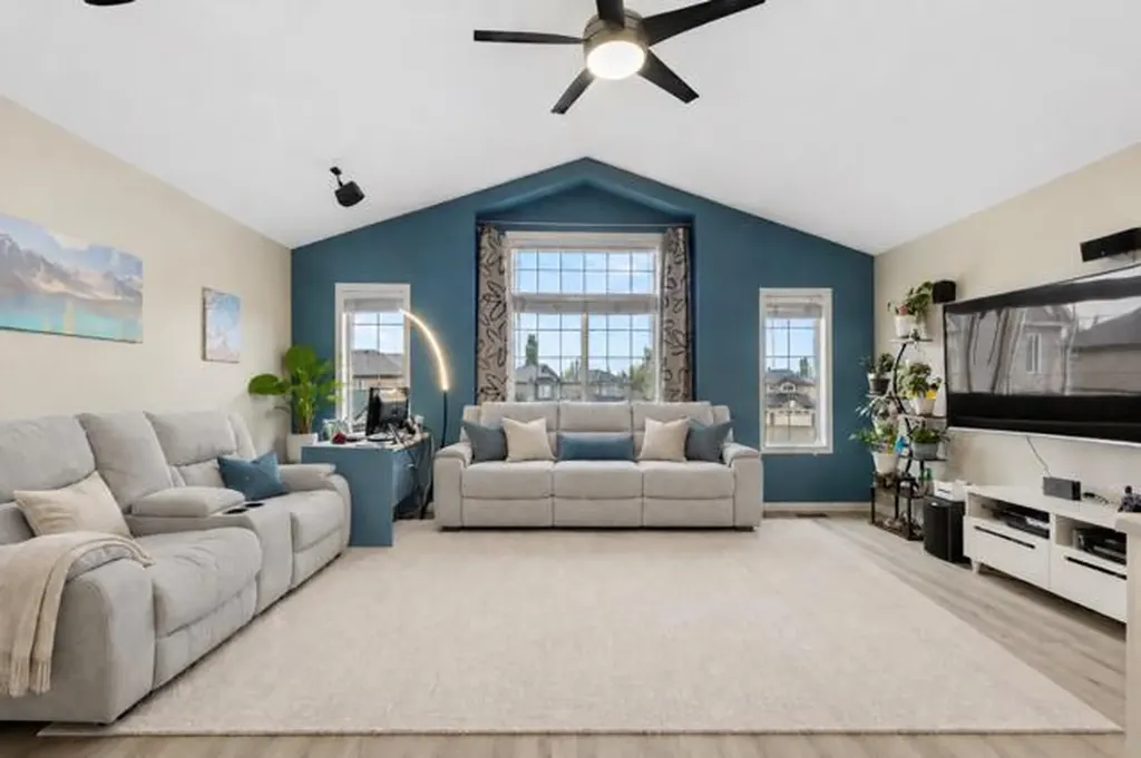92 Cranleigh Close SE Calgary AB t3m1h6