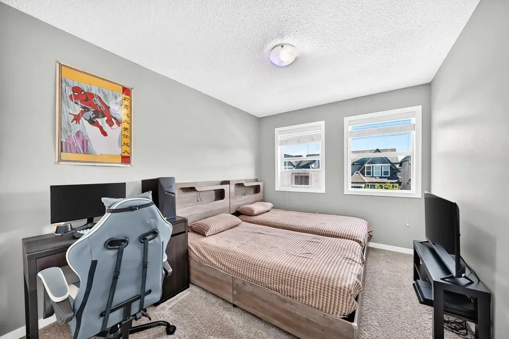 4016 New Brighton Grove SE Calgary AB T2Z 1G4