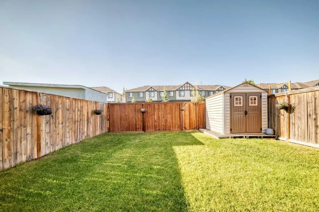 4016 New Brighton Grove SE Calgary AB T2Z 1G4