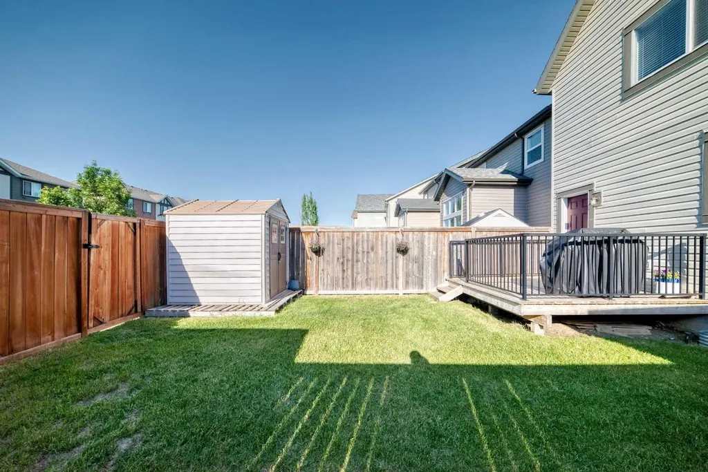4016 New Brighton Grove SE Calgary AB T2Z 1G4