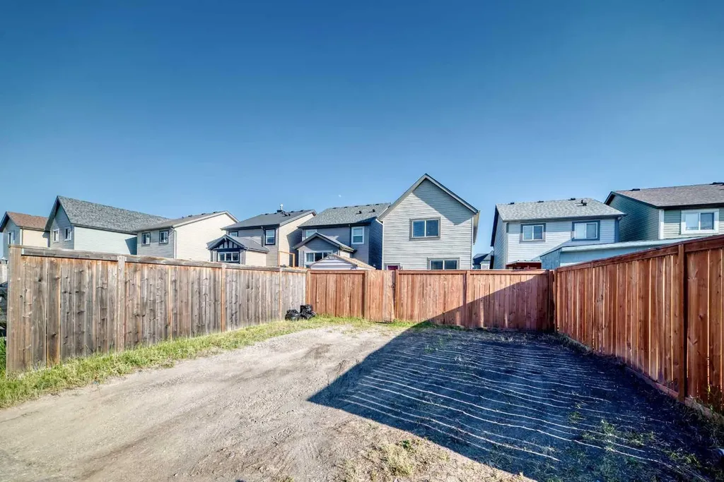 4016 New Brighton Grove SE Calgary AB T2Z 1G4