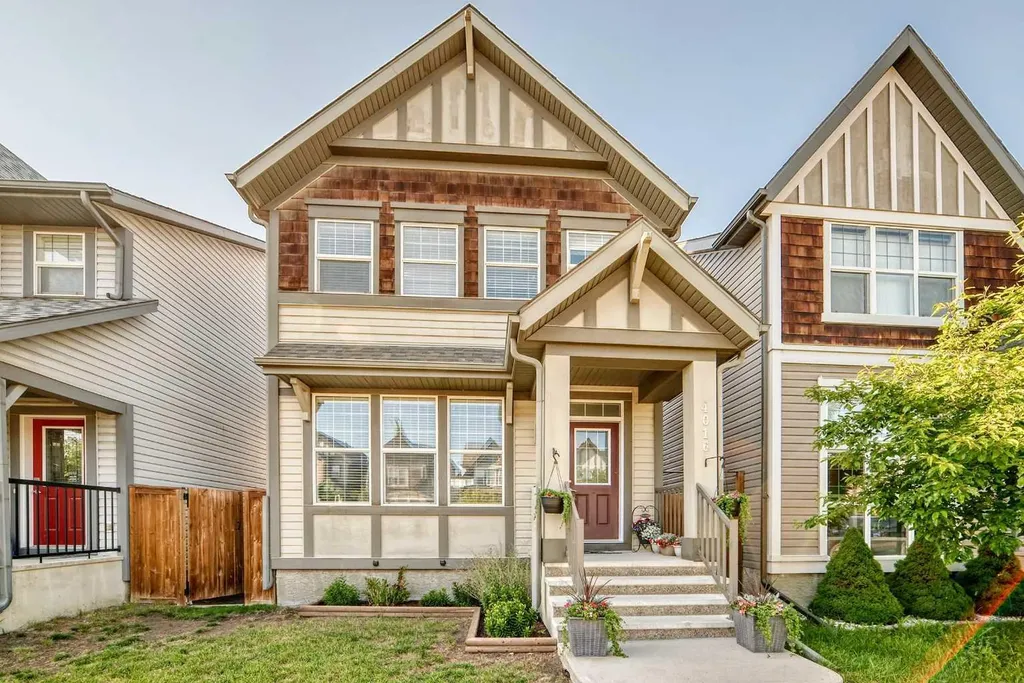 4016 New Brighton Grove SE Calgary AB T2Z 1G4