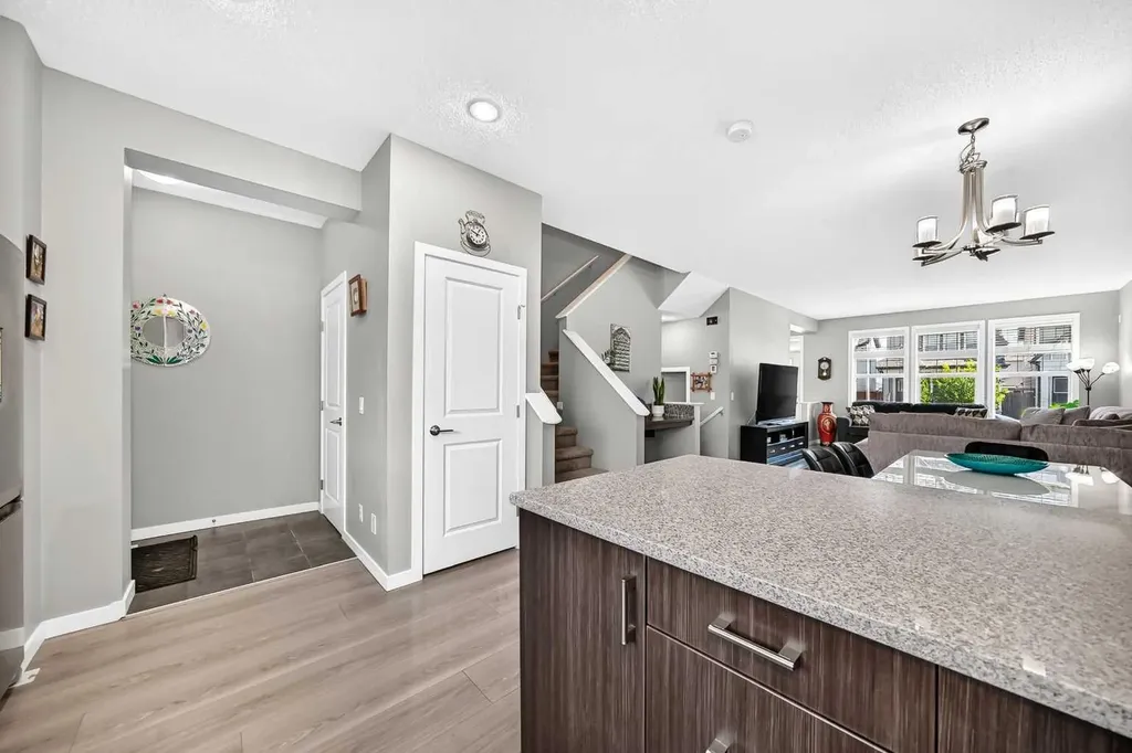 4016 New Brighton Grove SE Calgary AB T2Z 1G4