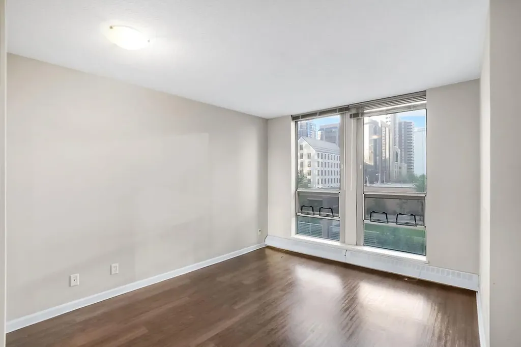 650 10 Street SW Calgary AB T2P 5G4