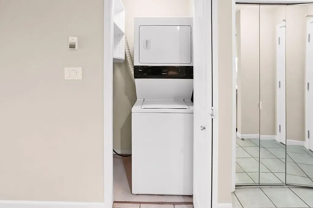650 10 Street SW Calgary AB T2P 5G4