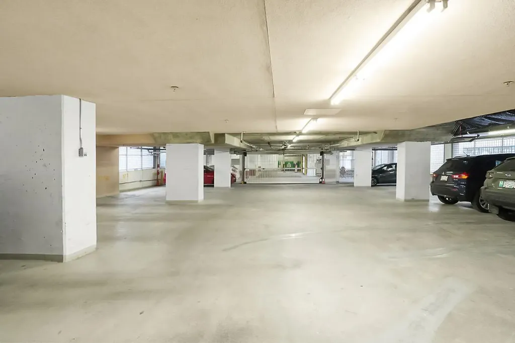 650 10 Street SW Calgary AB T2P 5G4