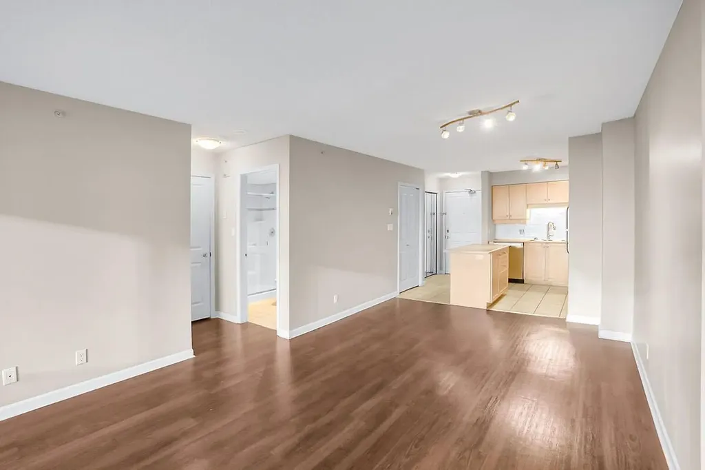650 10 Street SW Calgary AB T2P 5G4