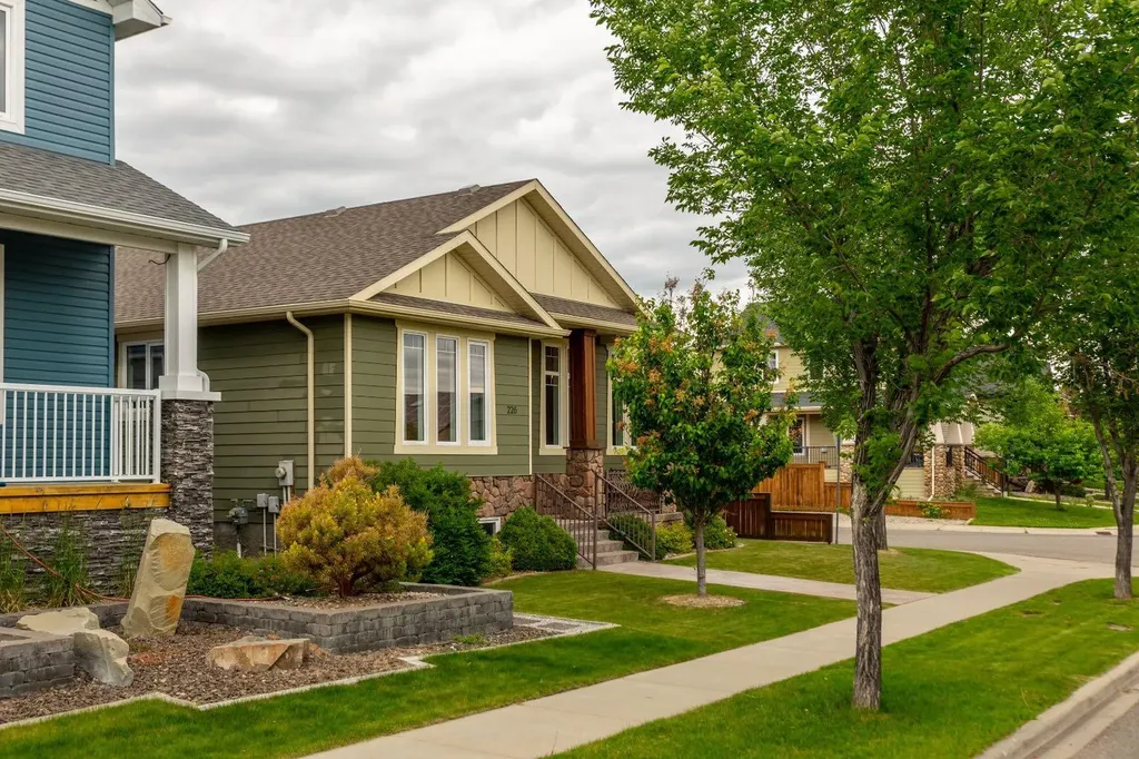 226 Riverstone Boulevard W Lethbridge AB T1K 5P3