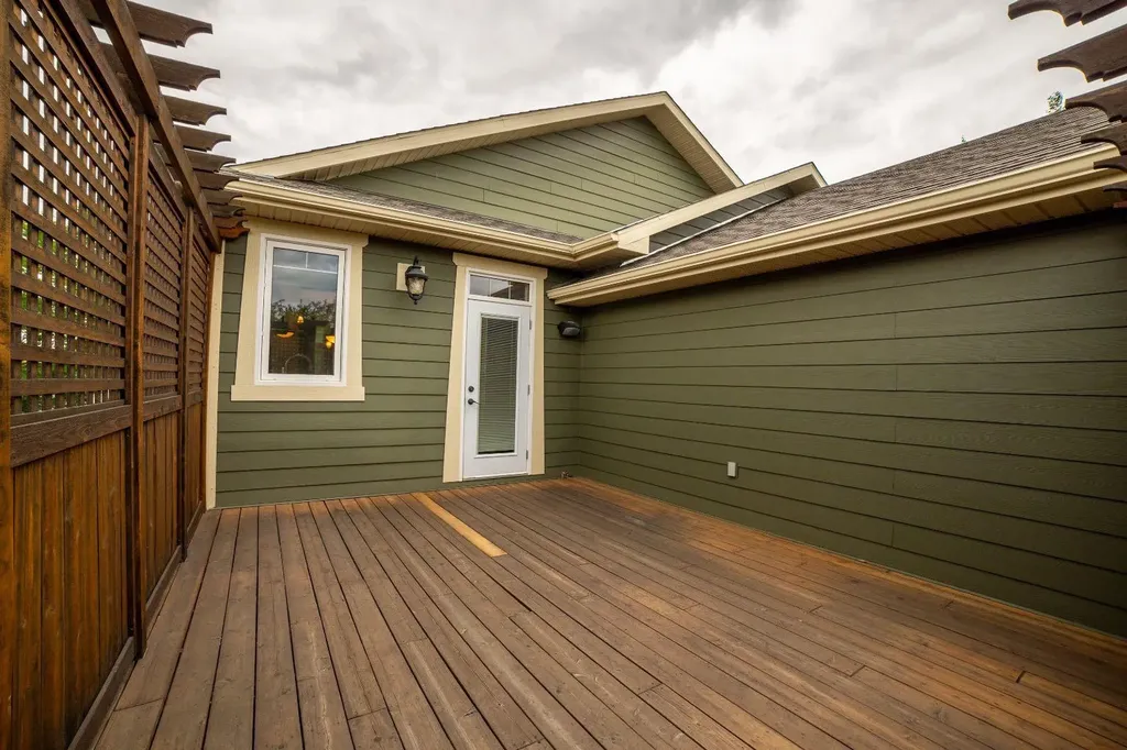 226 Riverstone Boulevard W Lethbridge AB T1K 5P3