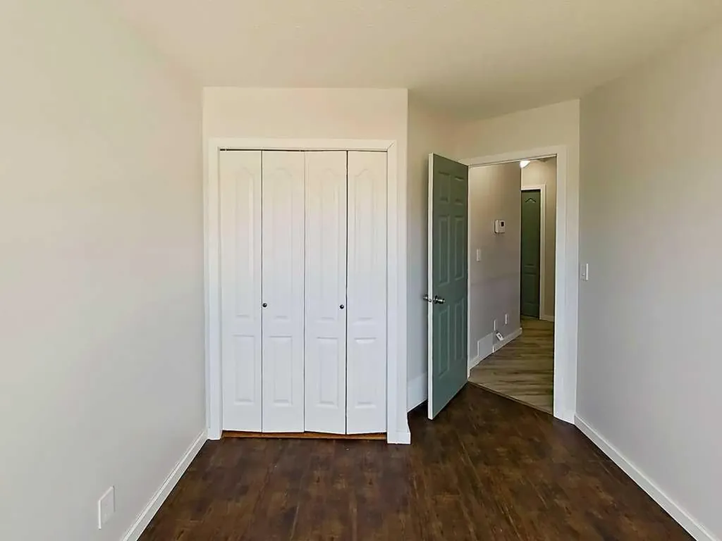 6905 58 Street Rocky Mountain House AB T4T 1V9