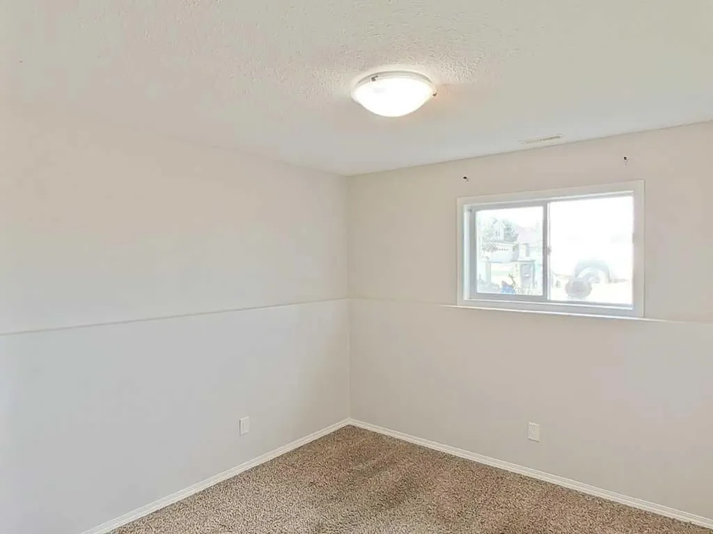 6905 58 Street Rocky Mountain House AB T4T 1V9
