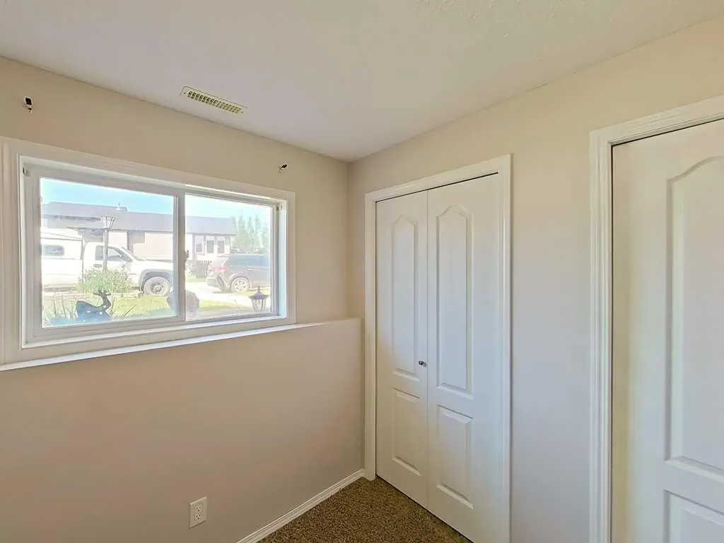 6905 58 Street Rocky Mountain House AB T4T 1V9