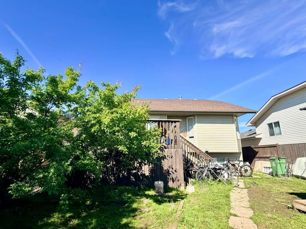 6905 58 Street Rocky Mountain House AB T4T 1V9