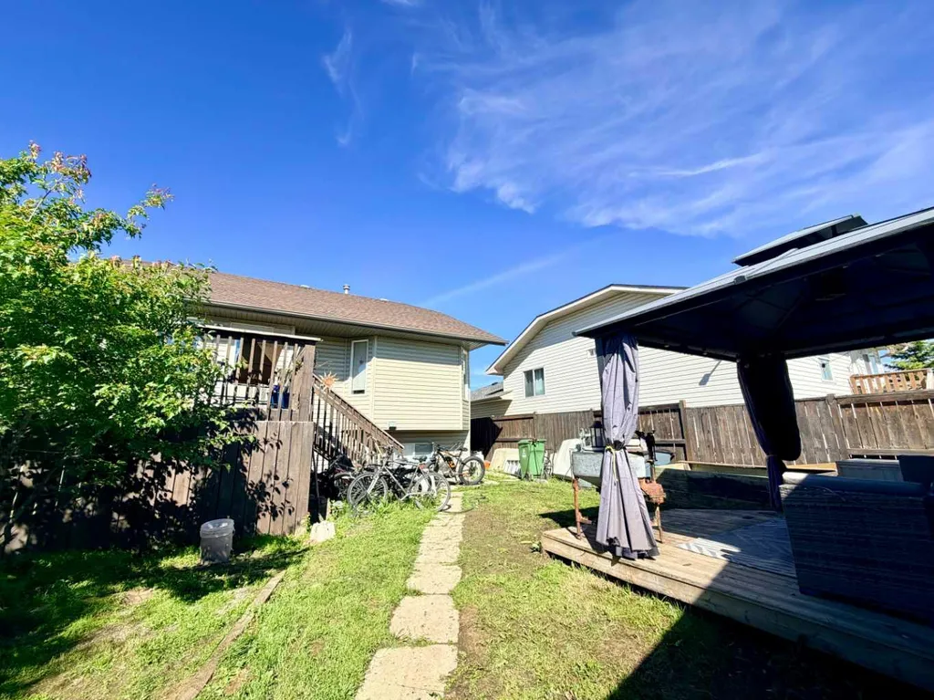 6905 58 Street Rocky Mountain House AB T4T 1V9