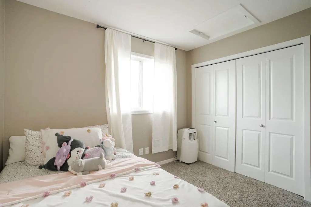 711 Beacon Hill Drive Fort Mcmurray AB T9H 3R5
