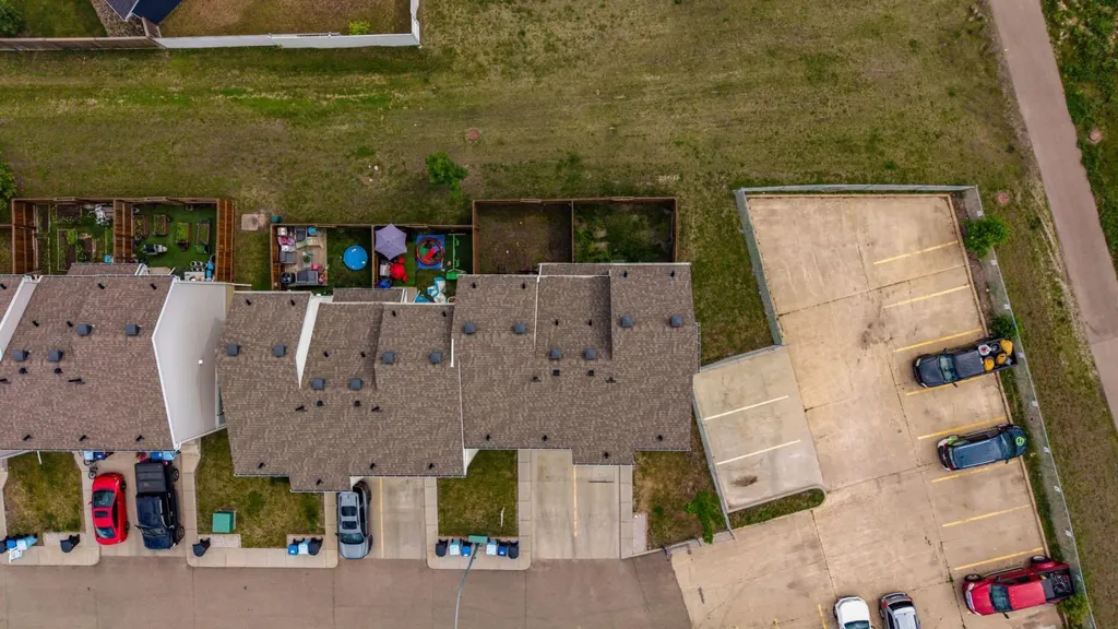 711 Beacon Hill Drive Fort Mcmurray AB T9H 3R5