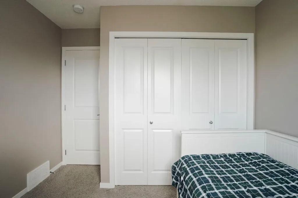 711 Beacon Hill Drive Fort Mcmurray AB T9H 3R5