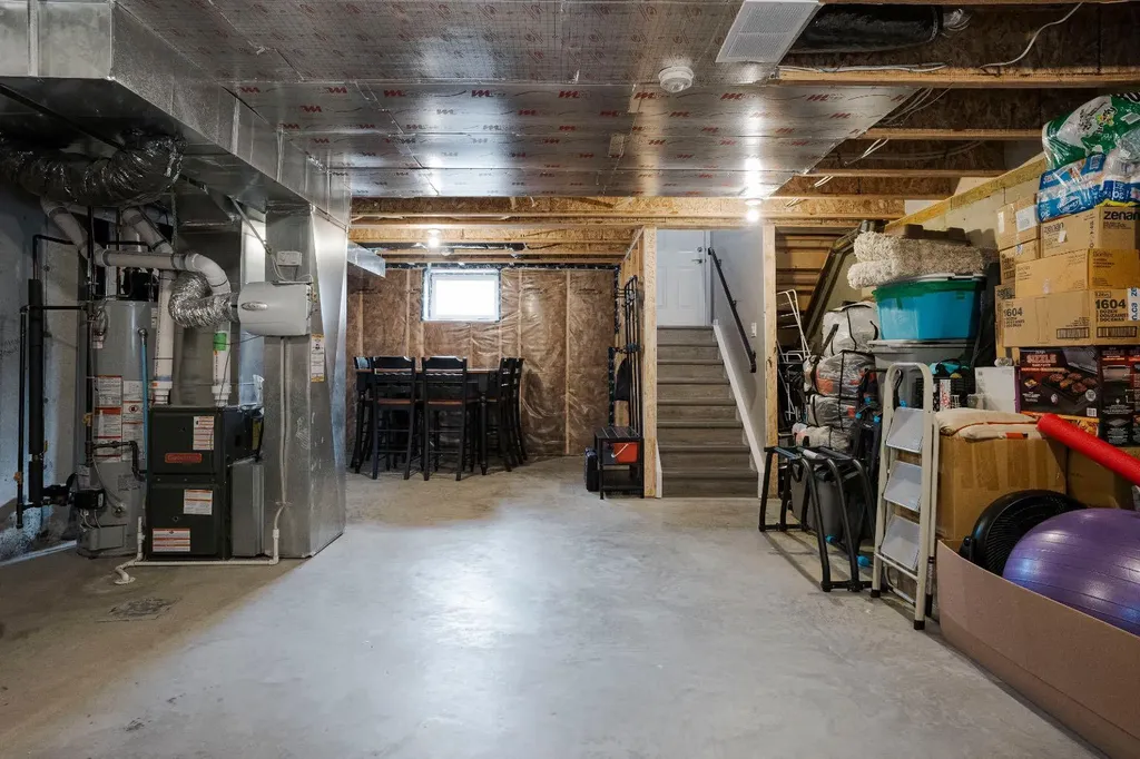 711 Beacon Hill Drive Fort Mcmurray AB T9H 3R5